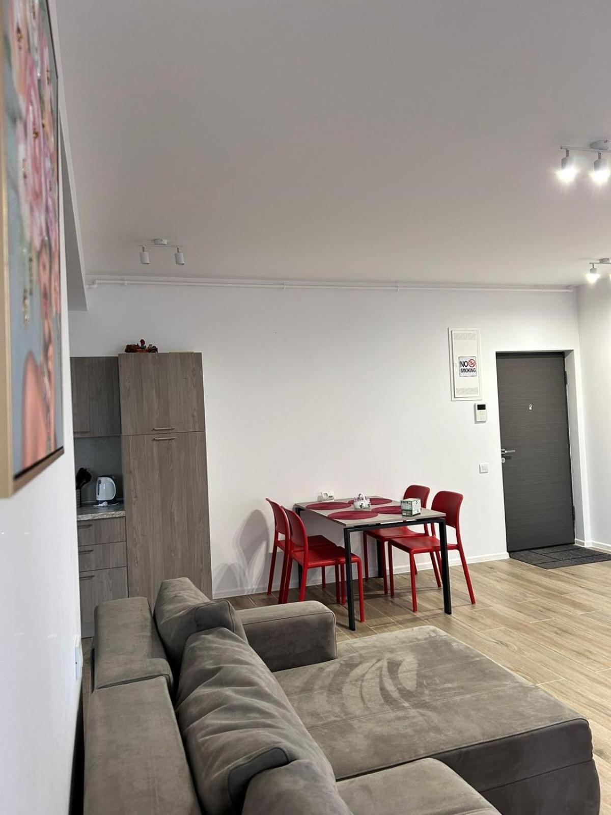 Summit Stay Apartment Bucharest Exterior photo