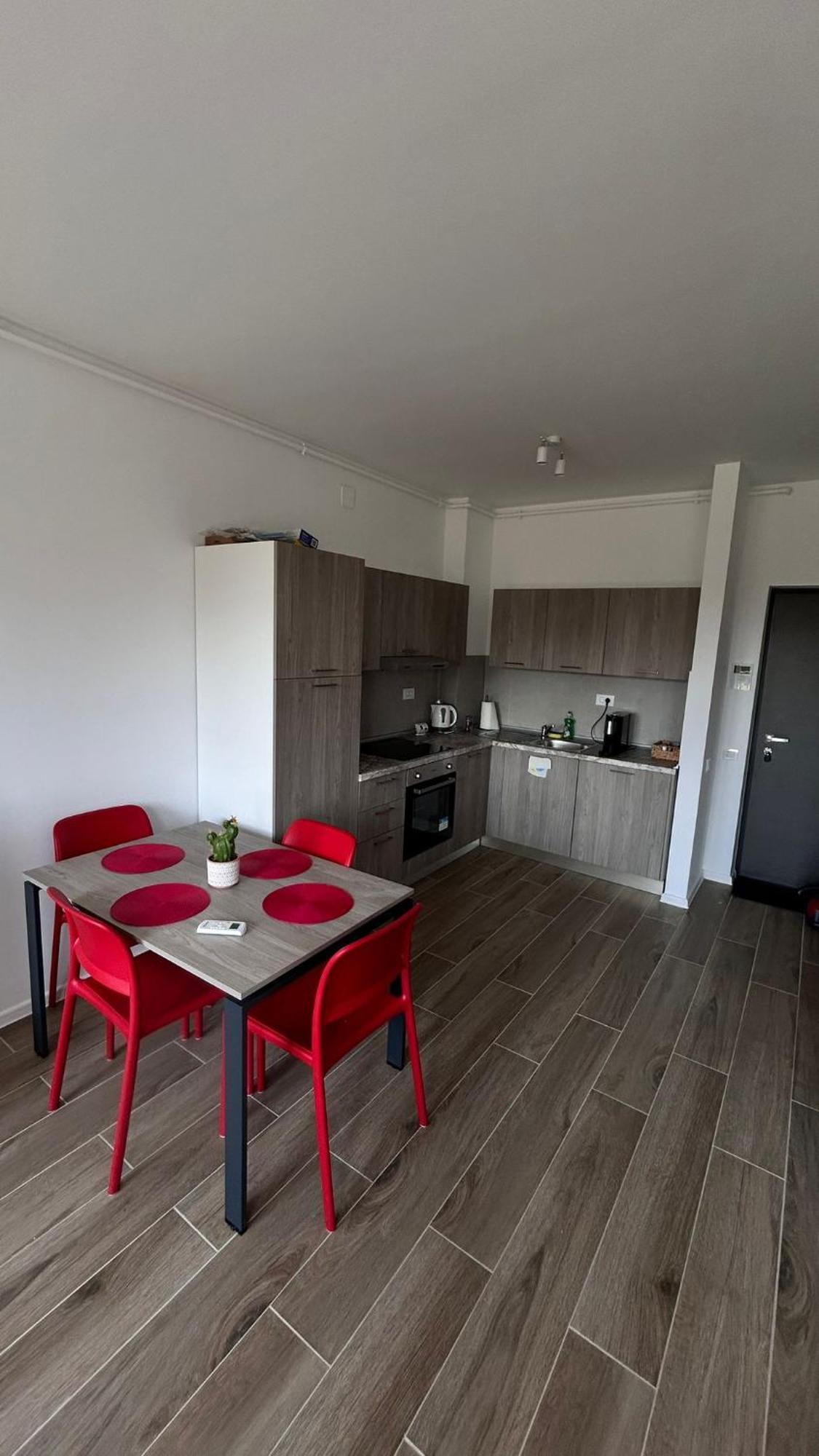 Summit Stay Apartment Bucharest Exterior photo